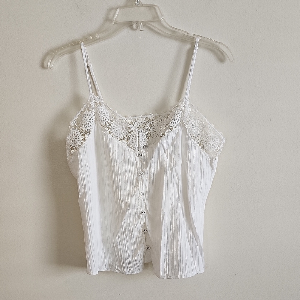 Cupcakes And Cashmere White Lace Trimmed Cami Tank Top Coquette Coastal Cowgirl